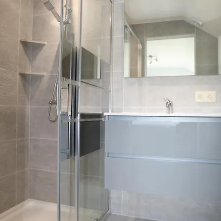 La Cigale Et Le Grillon Lägenhet